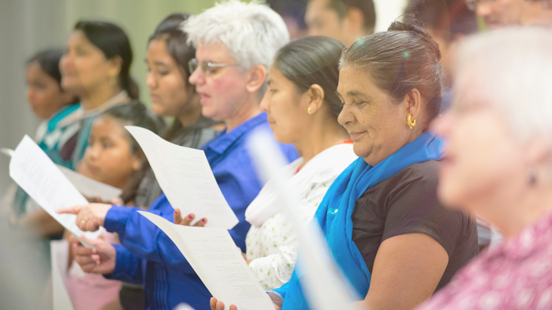 church-goers_800X450 church-goers_800X450